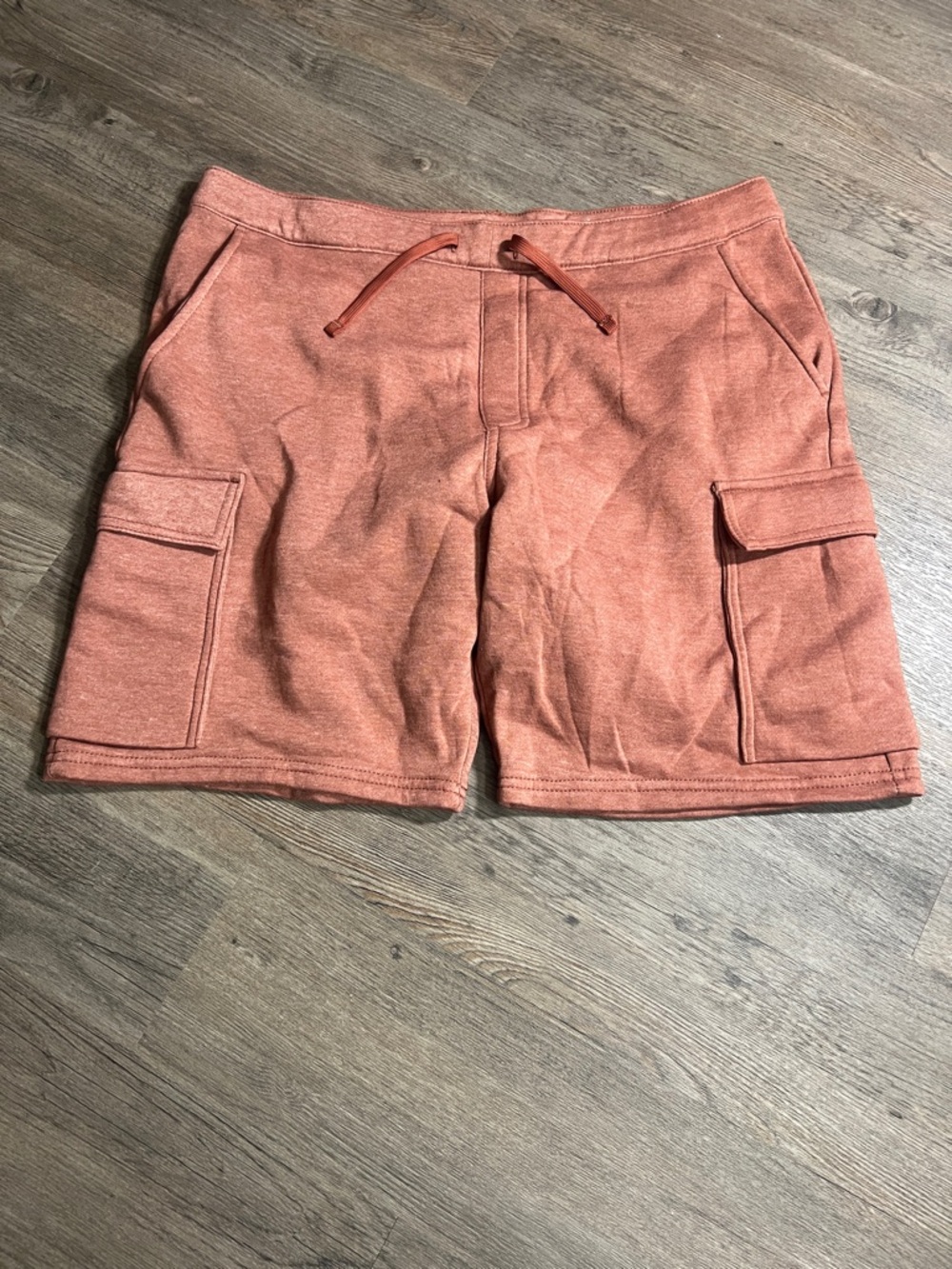 Wrangler Men's Rust Orange Cargo Shorts